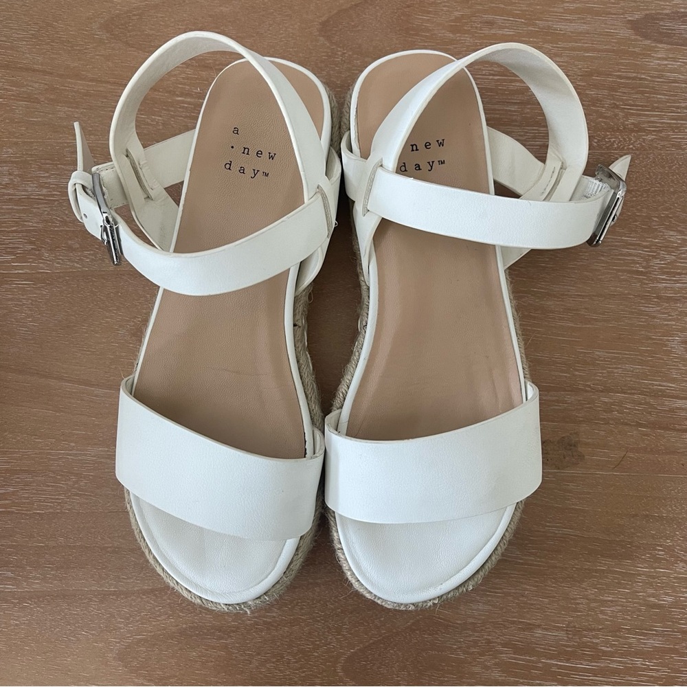 Women’s Size 6 A New Day White Espadrille Platform Sandal